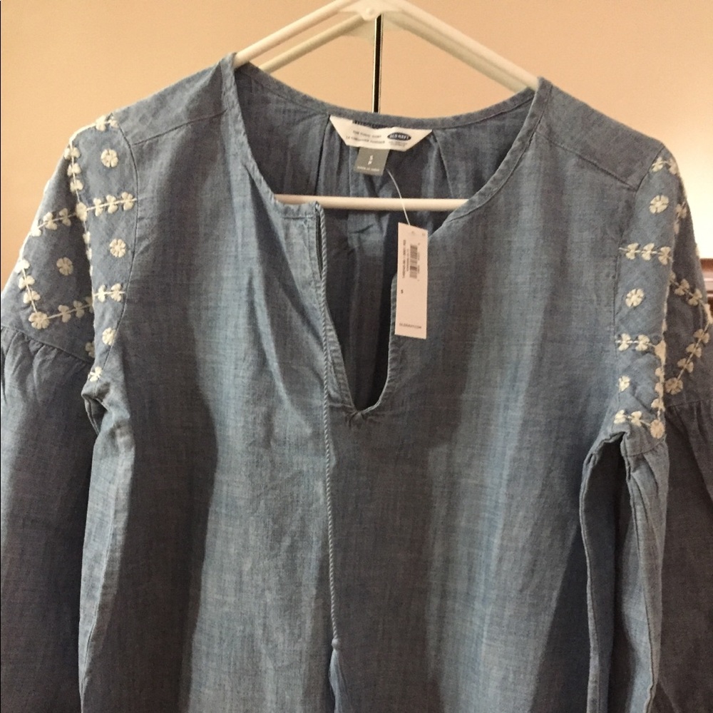 Old navy blue tops